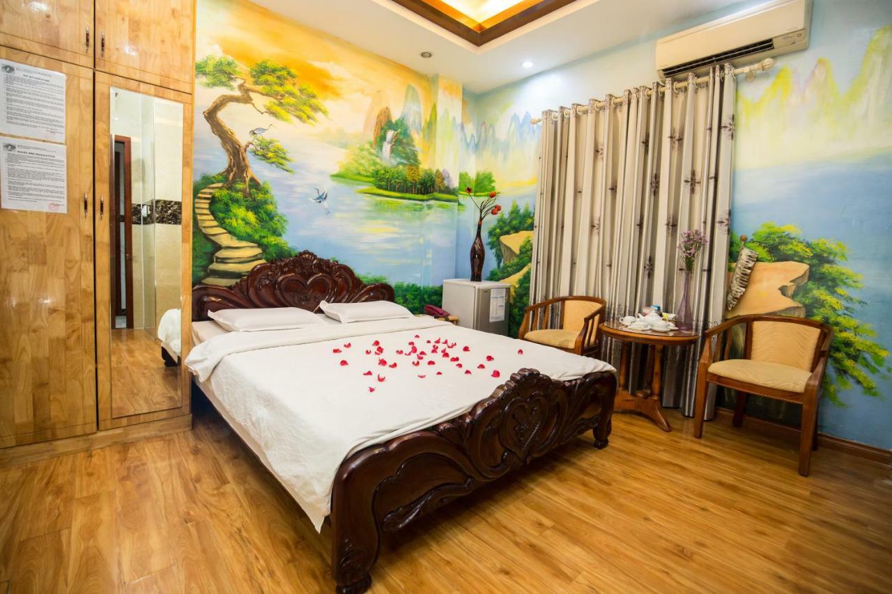 Phuong Linh Hotel Хошимин Екстериор снимка